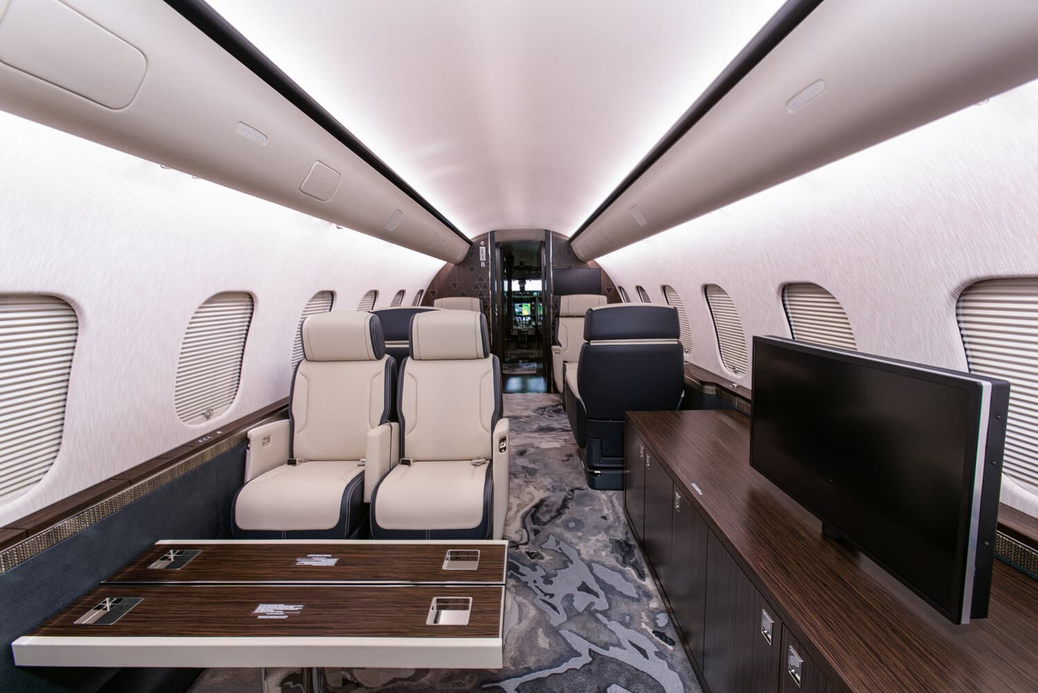 Global 5500 N101UD