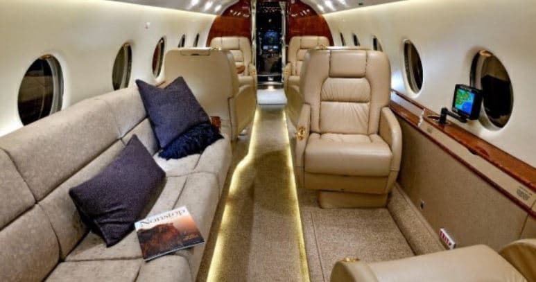Gulfstream G200 N104SG