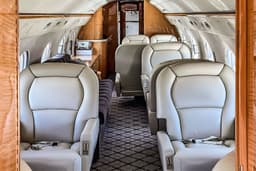 Gulfstream G400 N1066W