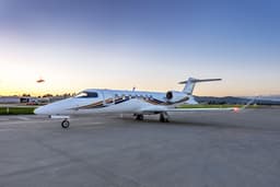 Learjet 70 N106GK