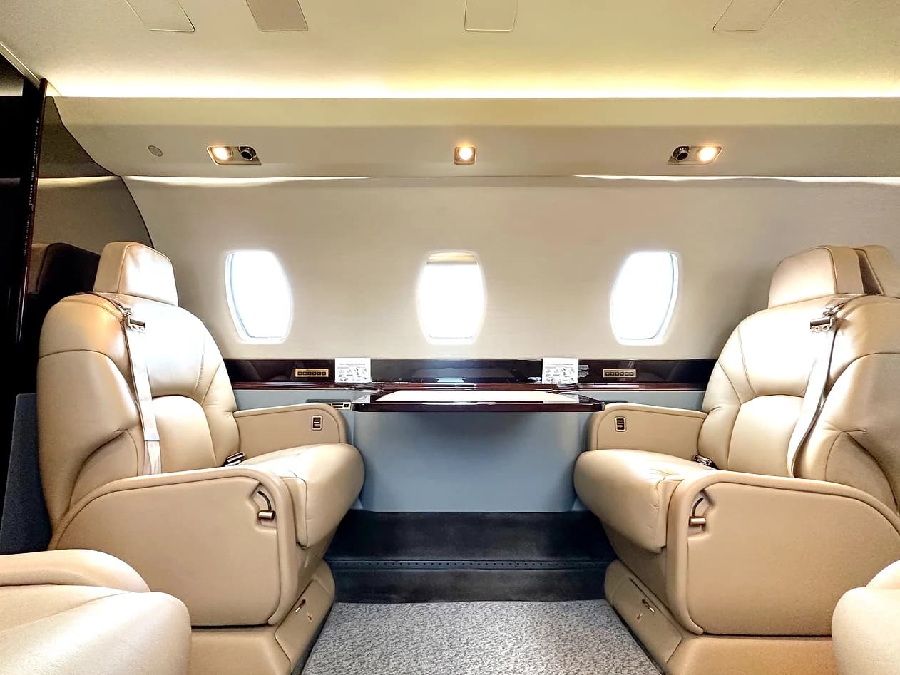Cessna Citation X N107AV
