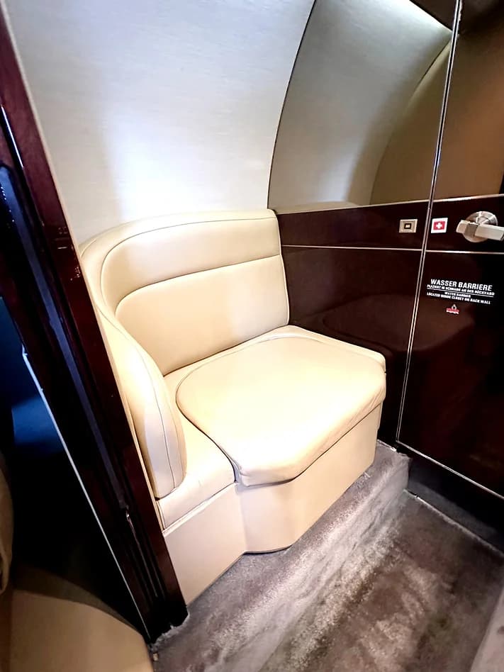 Cessna Citation X N107AV