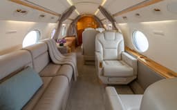 Gulfstream V N1111P