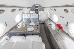 Gulfstream V N111MT