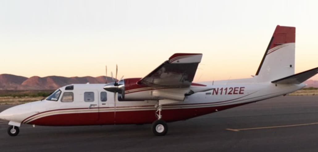 Aero Commander 690 N112EE