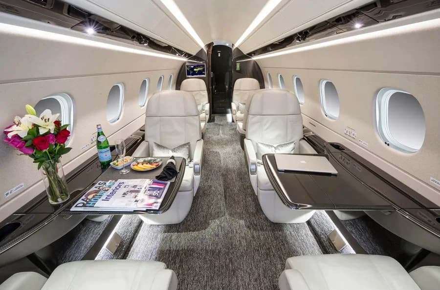 Praetor 600 / Embraer Legacy 500 N117NE