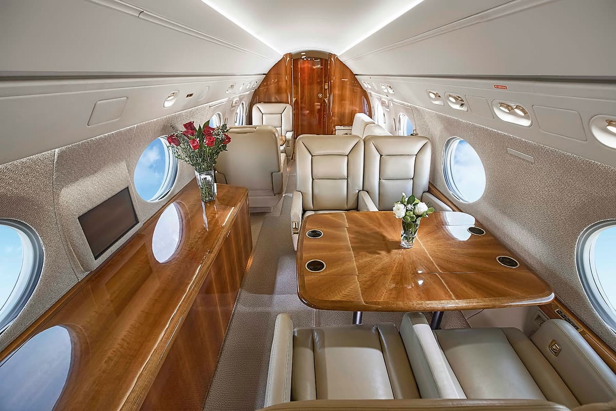Gulfstream V N11GW