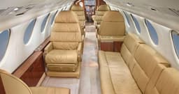 Falcon 50 N121BZ