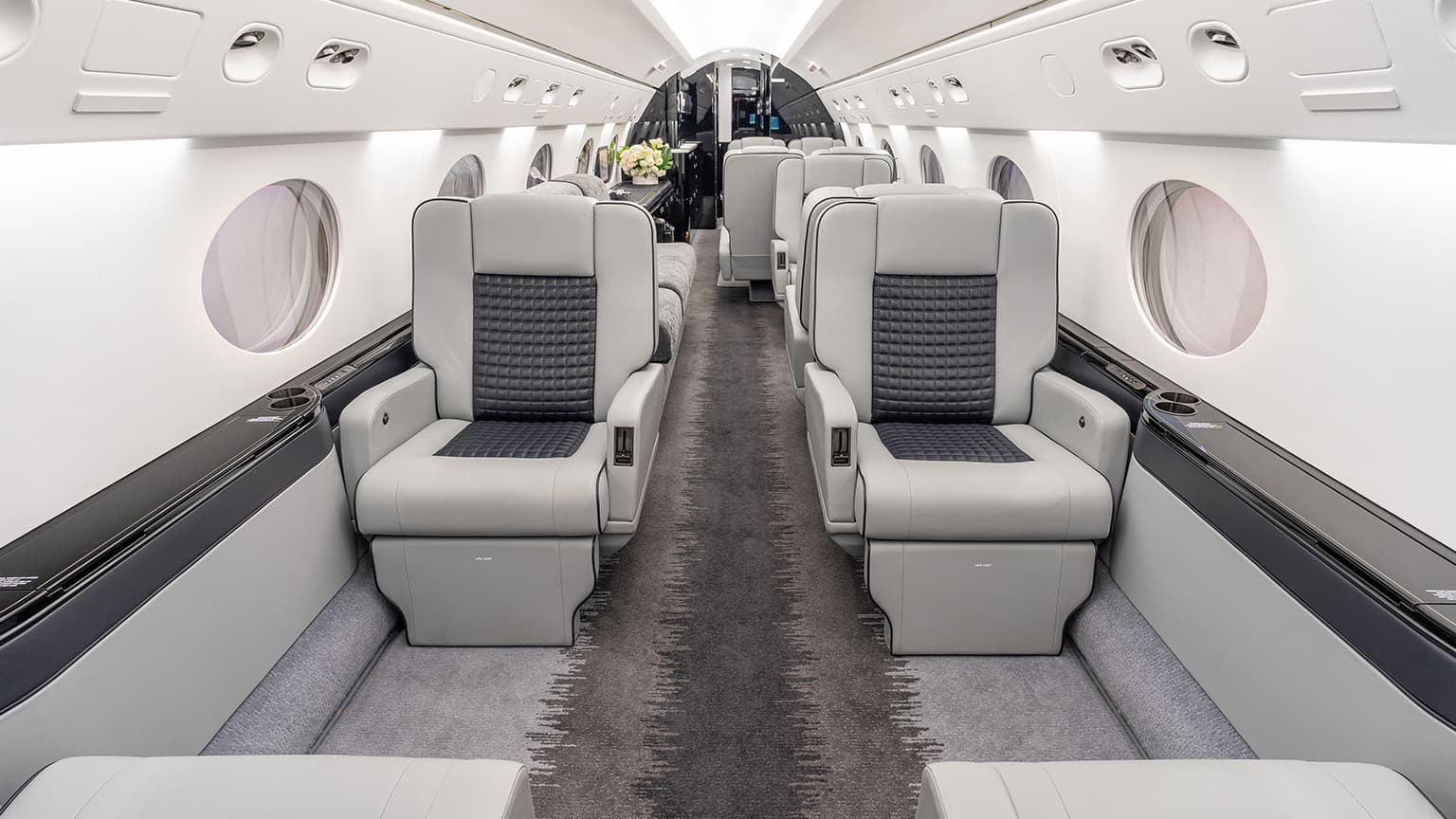 Gulfstream IV-SP N121JE