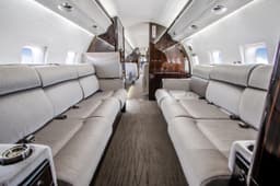 Global Express N121SA