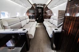 Global Express N121SA