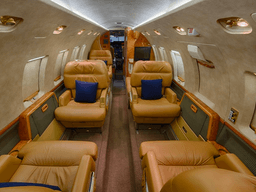 Hawker 800 N123HK