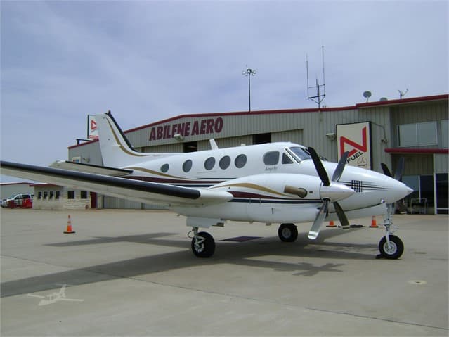 Beechcraft King Air C90B N126MM