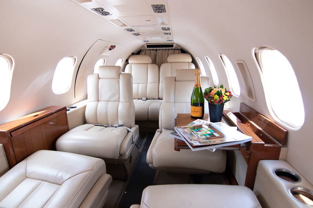 Learjet 31A N127VL