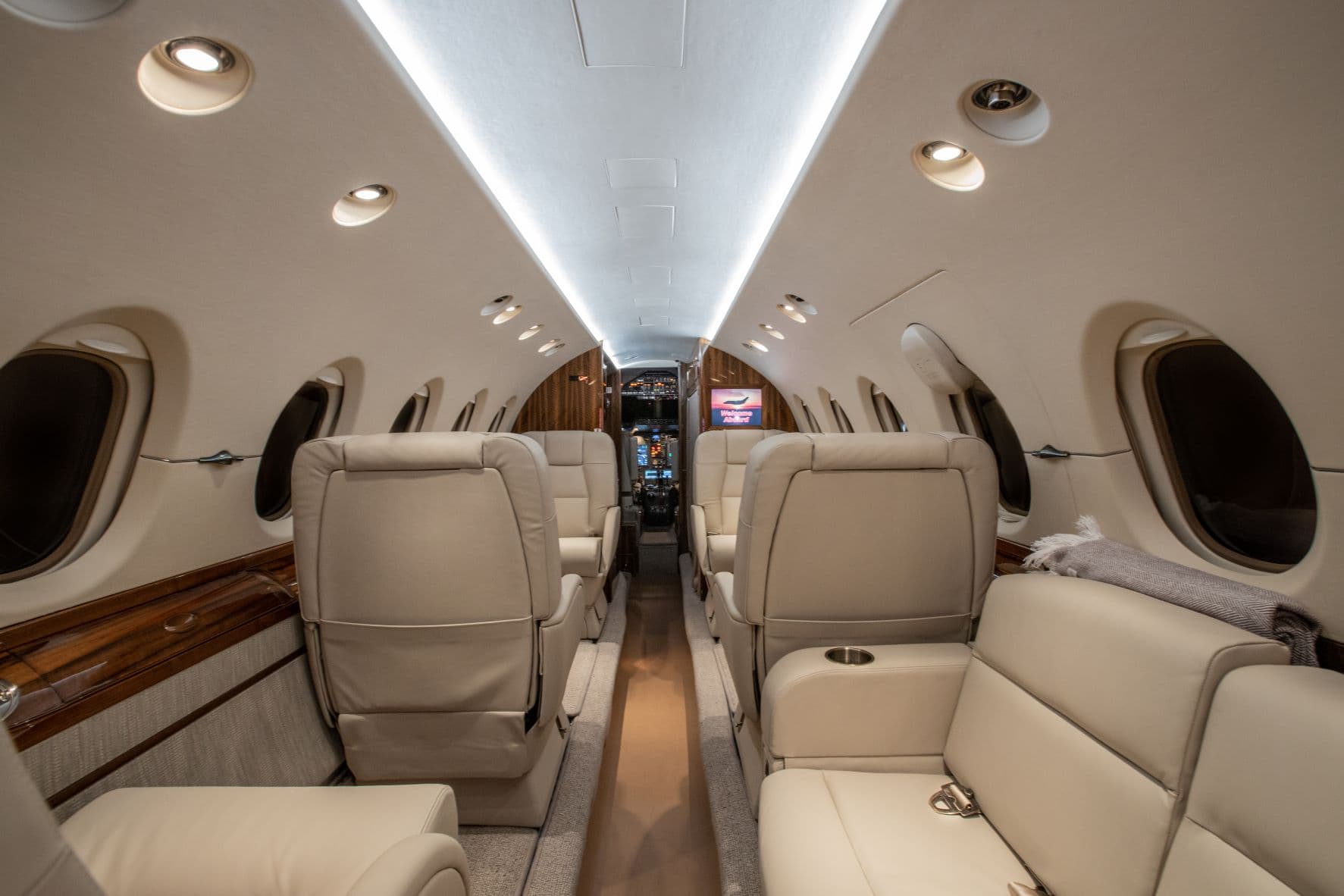 Hawker 800XP N128KH