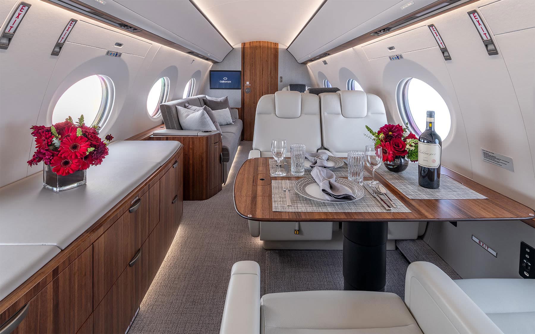 Gulfstream GVII-G500 N131YF