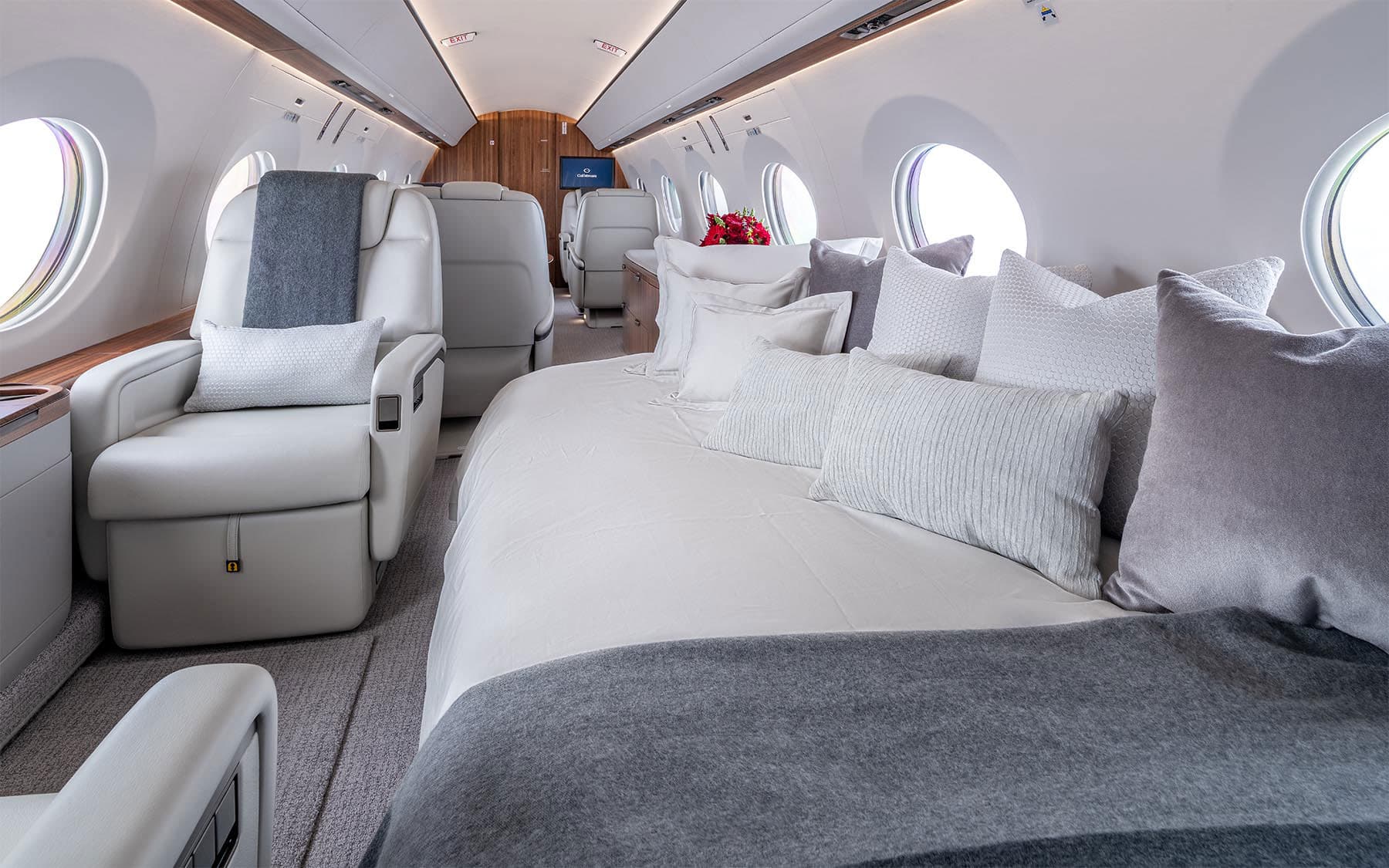 Gulfstream GVII-G500 N131YF