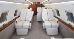 Challenger 604 N135SM