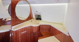 Challenger 604 N135SM