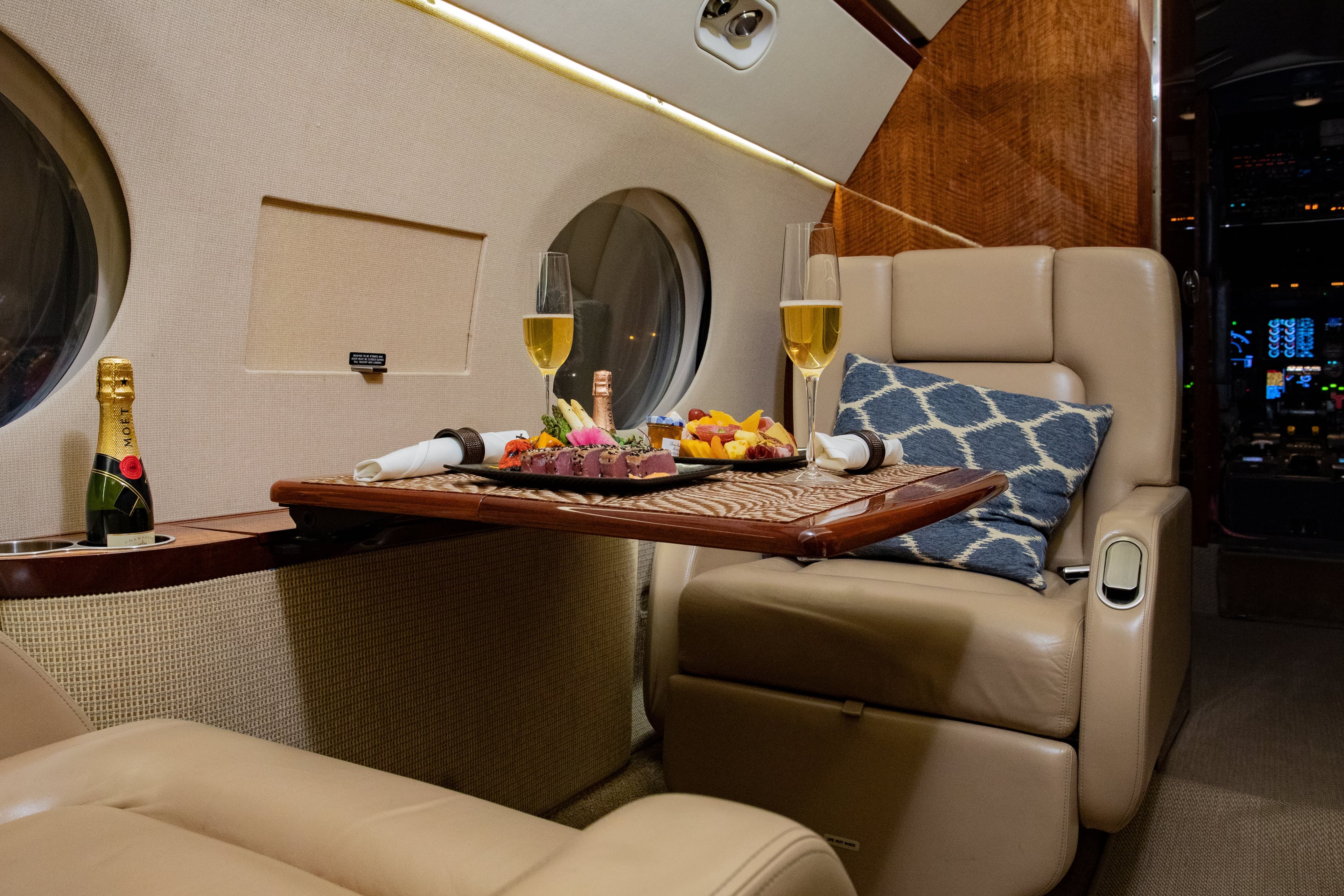 Gulfstream IV-SP N137WS