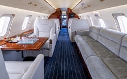 Challenger 605 N139MB