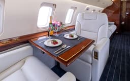 Challenger 605 N139MB