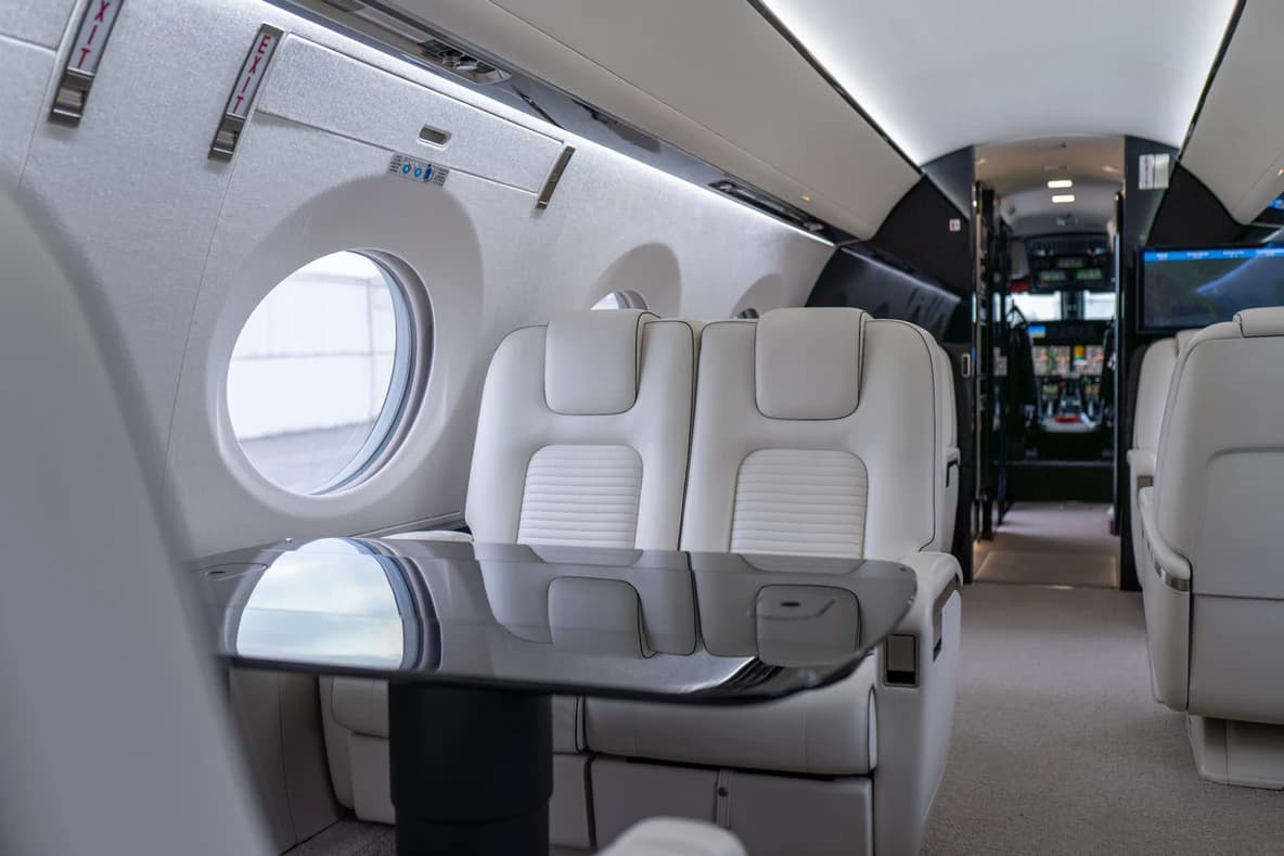 Gulfstream GVII-G500 N142JS