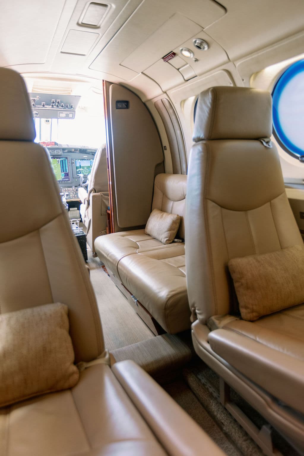 Beechcraft King Air 200 N143TA