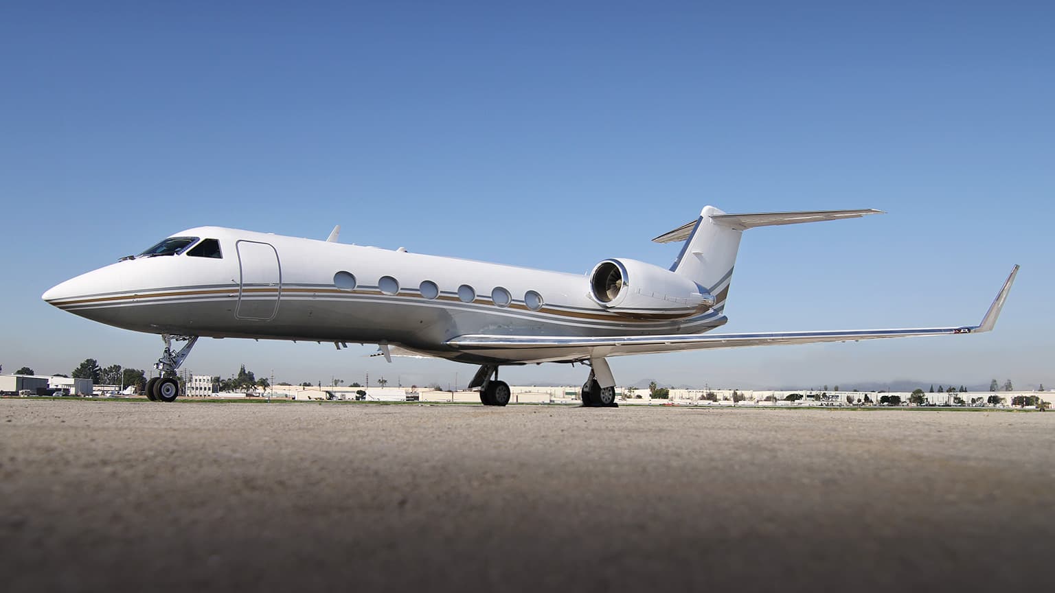 Gulfstream IV N144PK
