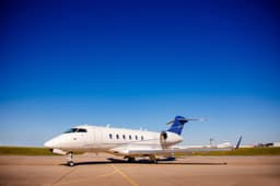 Challenger 300 N150MB