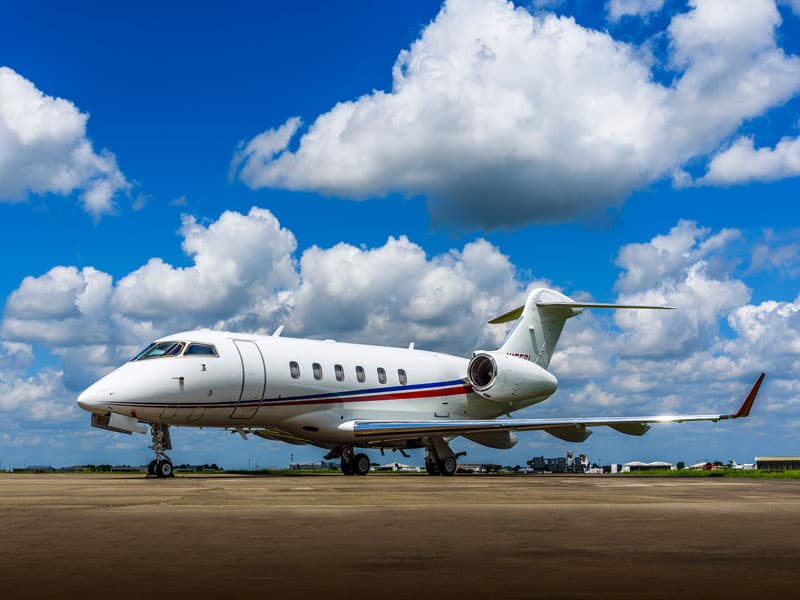 Challenger 300 N155SL