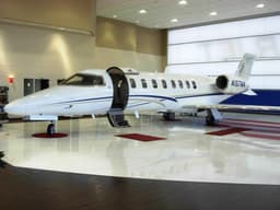 Learjet 75 N157MW