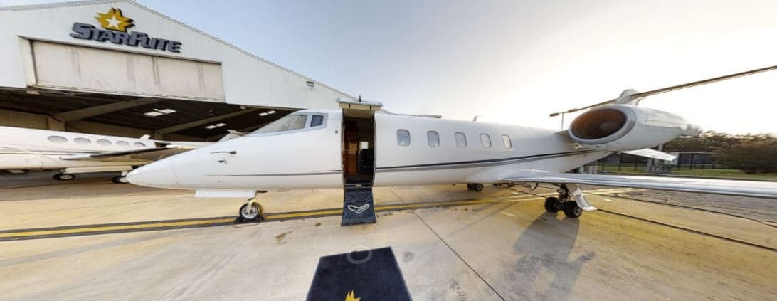 Learjet 60 N160BP