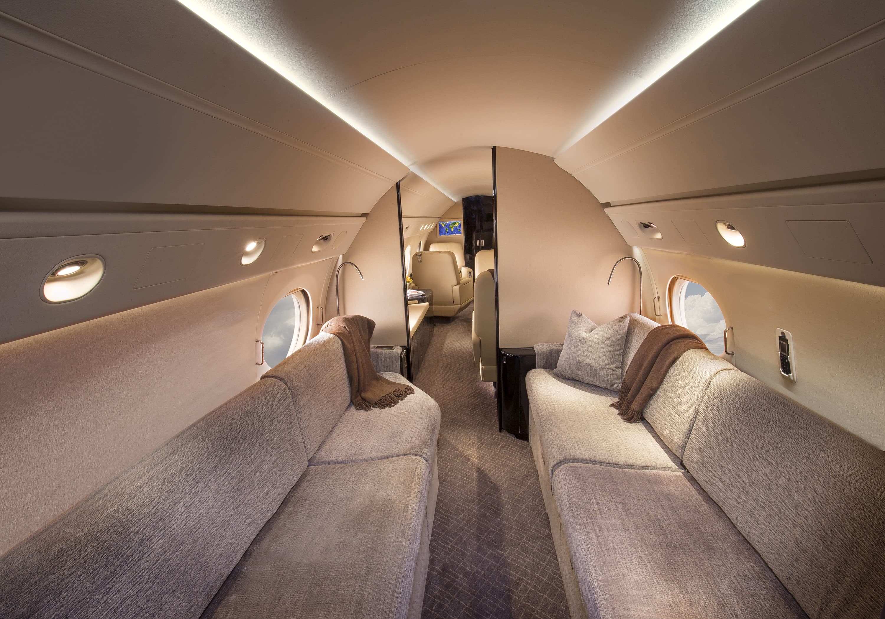 Gulfstream V N162JC