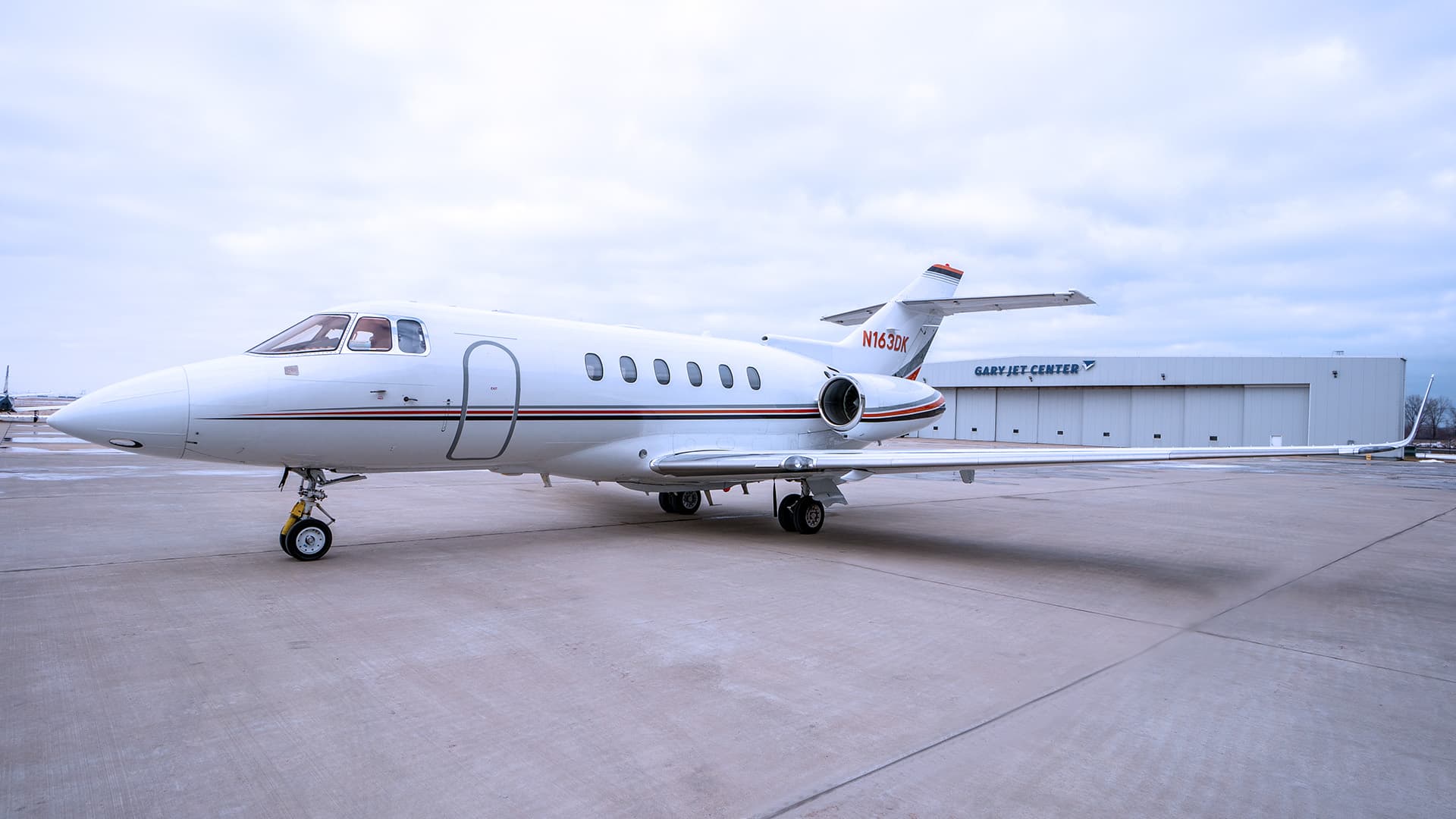 Hawker 900XP N163DK