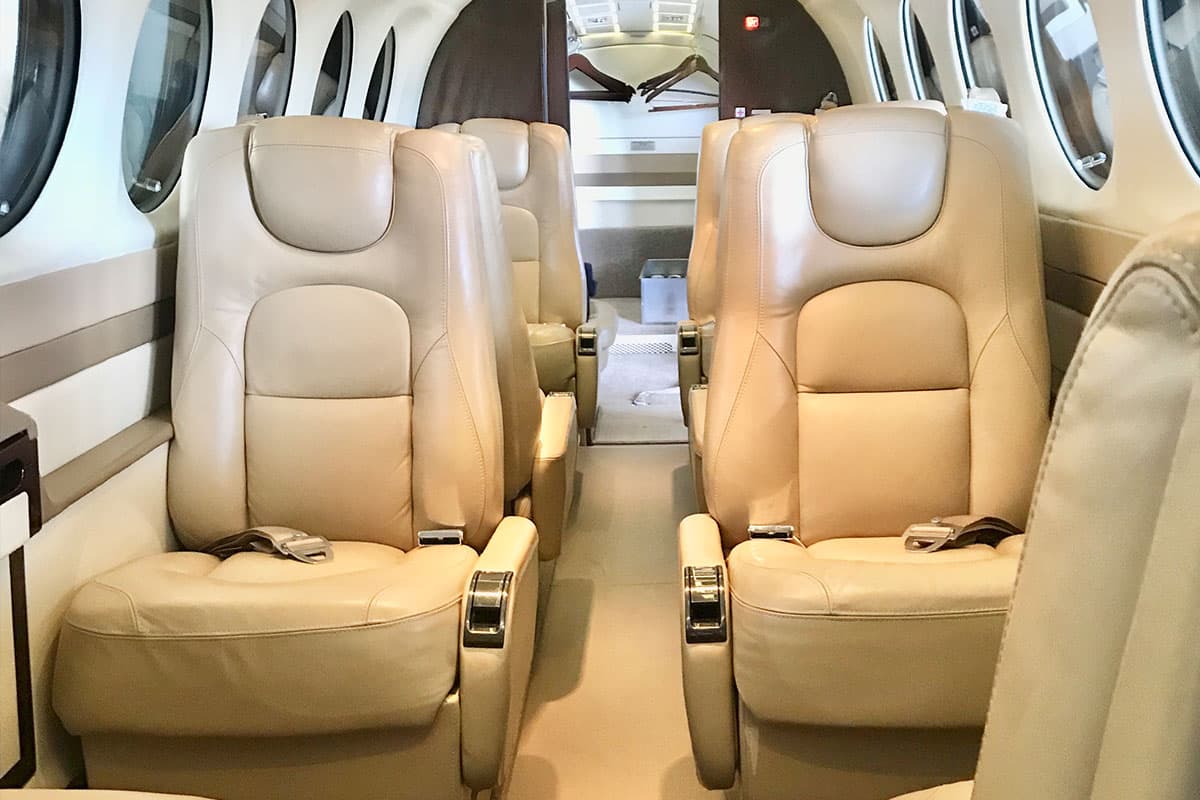 Beechcraft King Air 350 N166CL