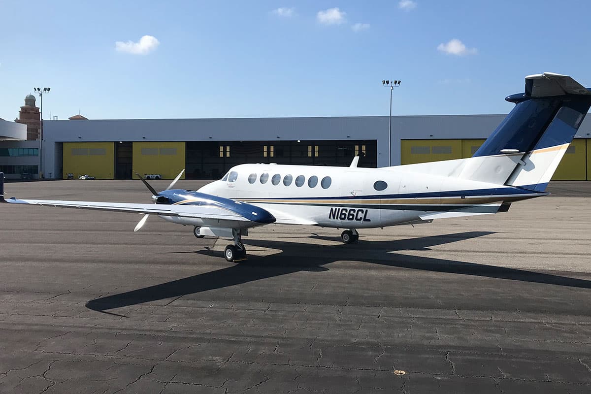 Beechcraft King Air 350 N166CL