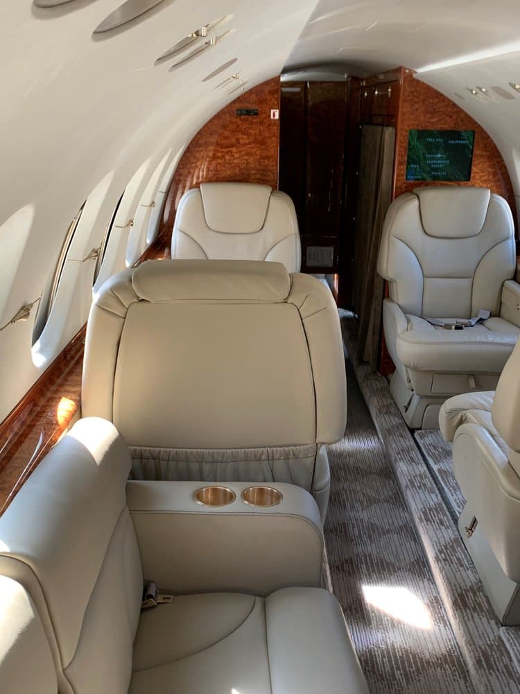 Hawker 800XP N167SC