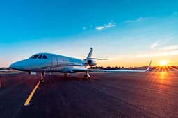 Falcon 2000EX N176CG