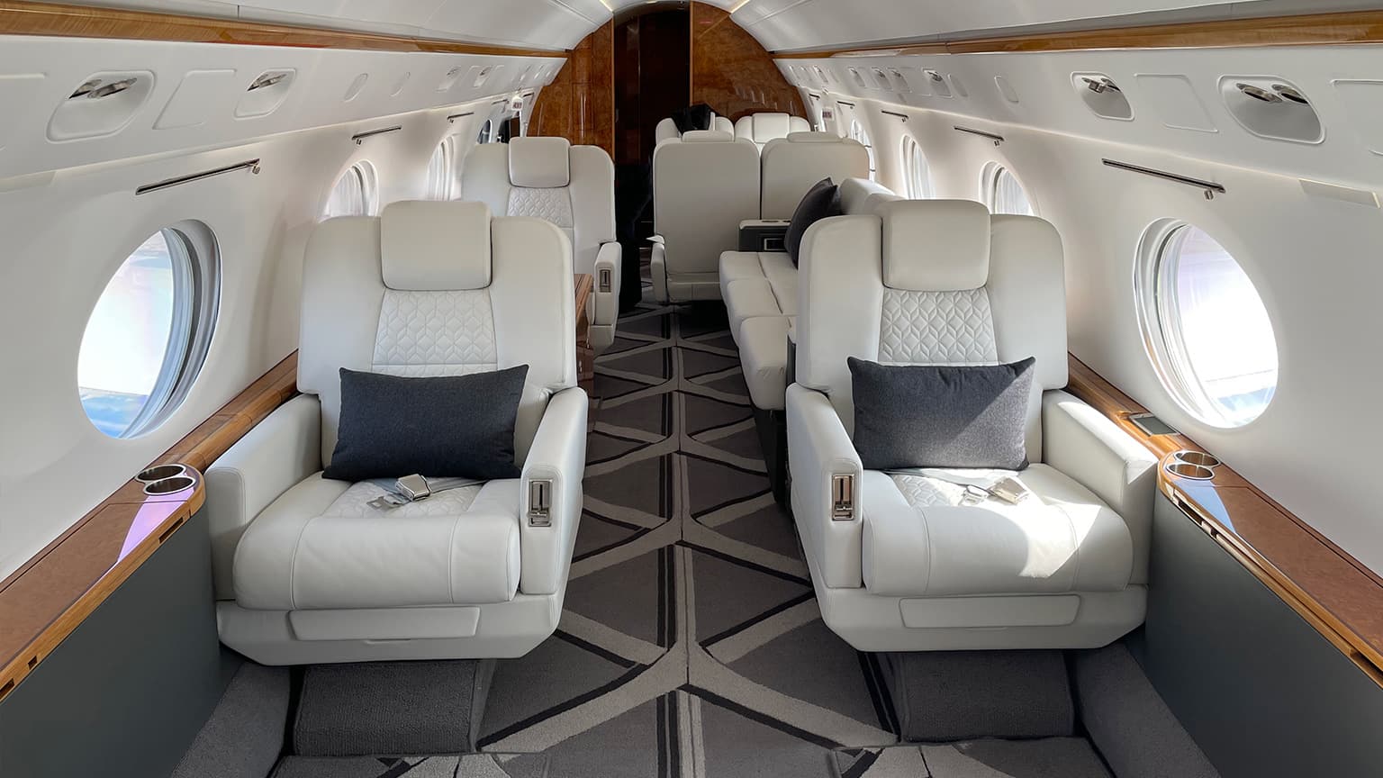 Gulfstream IV-SP N176JE