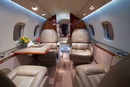 Learjet 60 N178MM