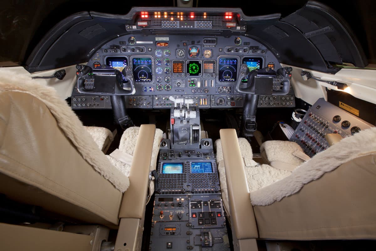 Learjet 60 N178MM