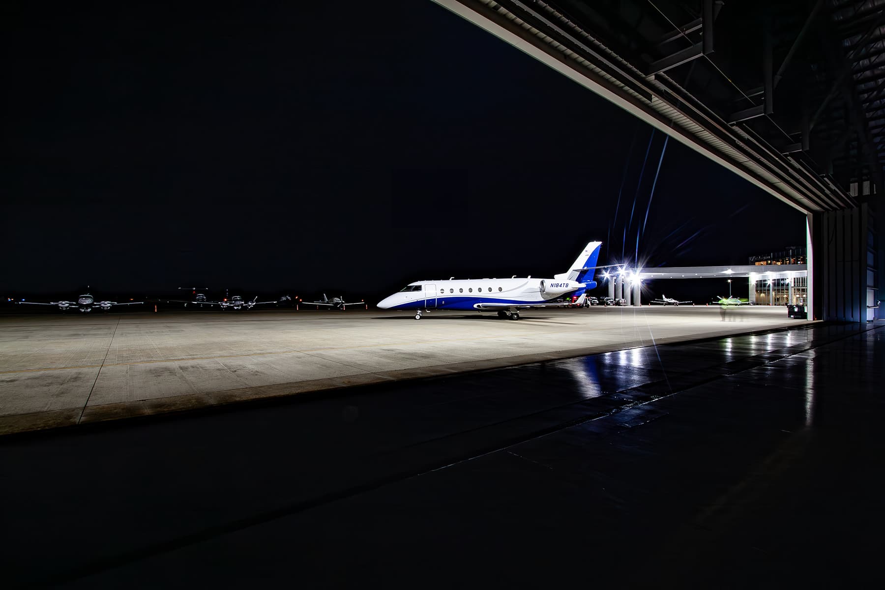 Gulfstream G200 N184TB