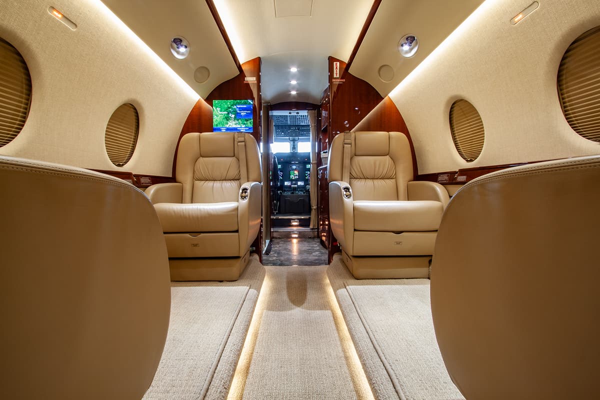 Gulfstream G200 N184TB