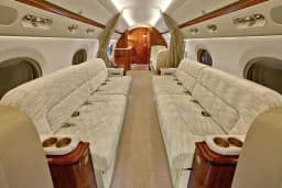 Gulfstream G550 N1878E