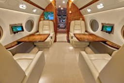 Gulfstream G550 N1878E