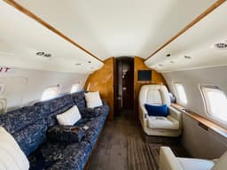 Challenger 604 N188CR