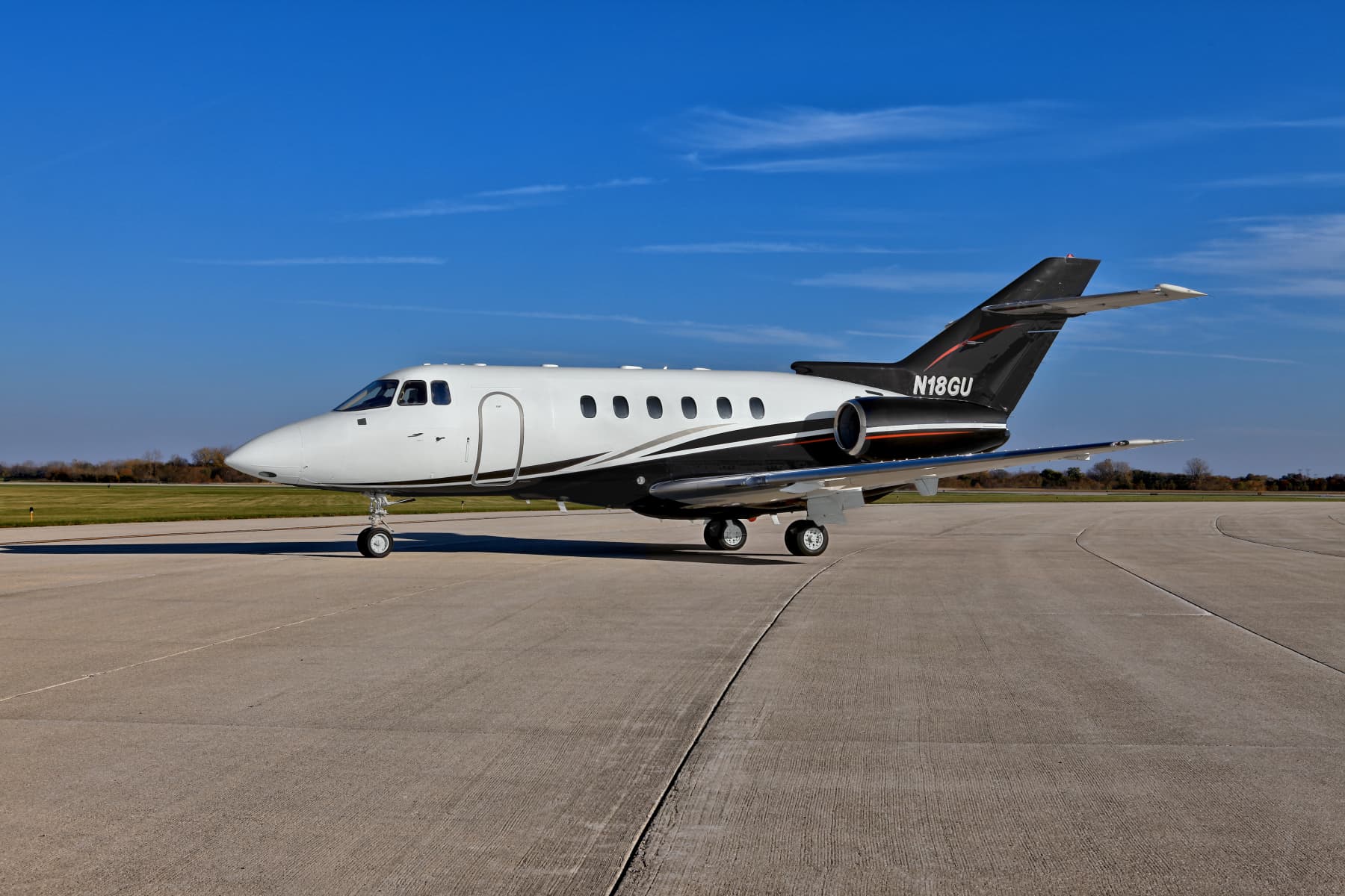 Hawker 800XP N18GU