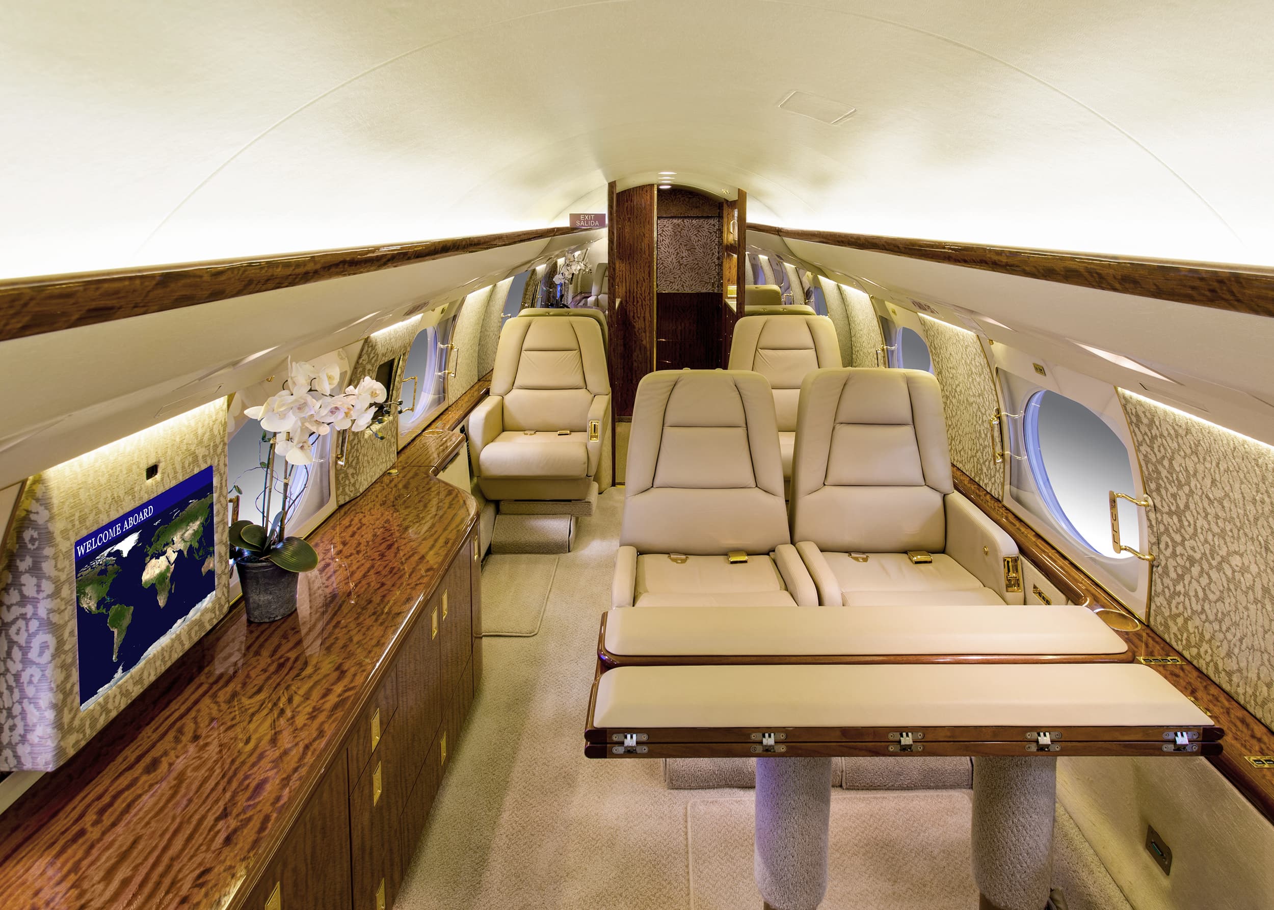 Gulfstream IV N18TD