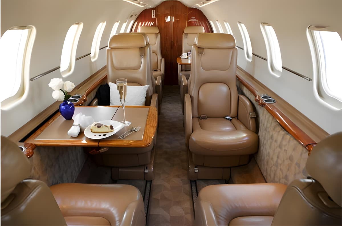 Learjet 45 N1925B